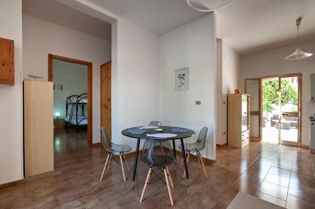 Brodolini Apartments Torre dell'Orso Esterno foto